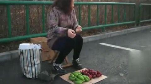 农村吃瓜大妈视频在线观看,在线观看视频集锦