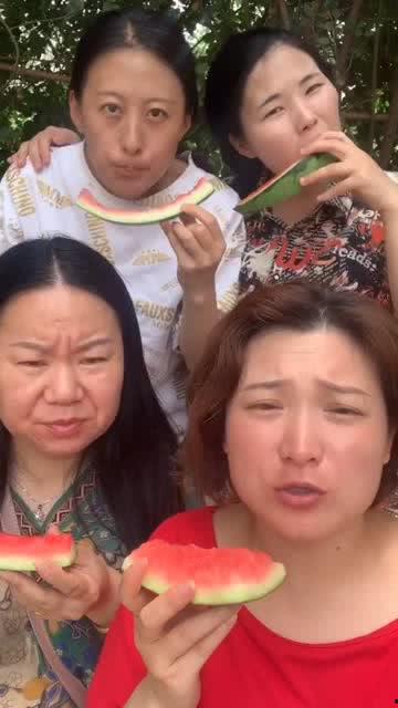 吃瓜合集化妆教程视频,跟着吃瓜合集学化妆，轻松变身美妆达人